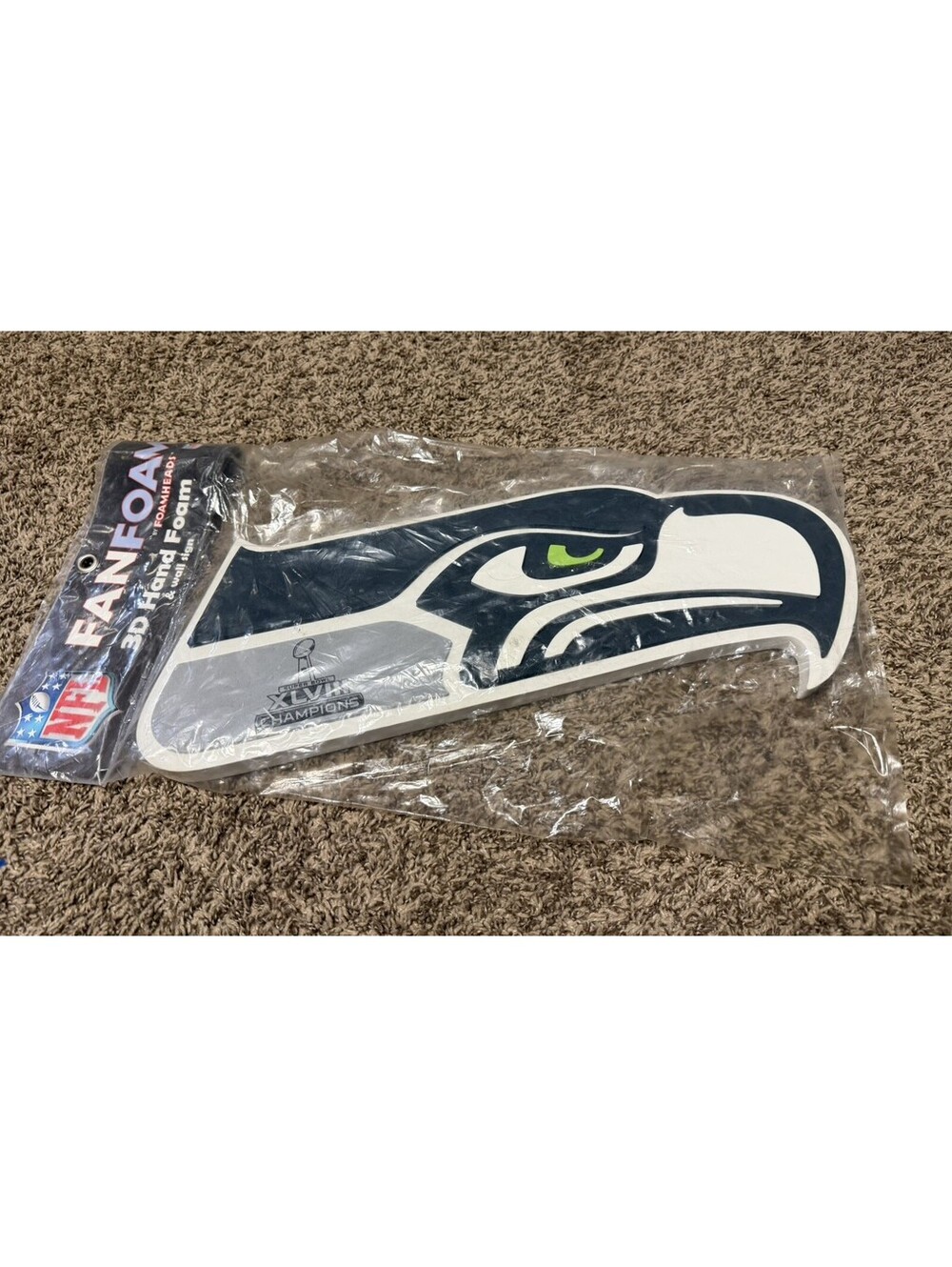 Seattle Seahawks Super Bowl XLVIII Sign 3D Fan Foam Logo Holding / Wall Sign 21”
